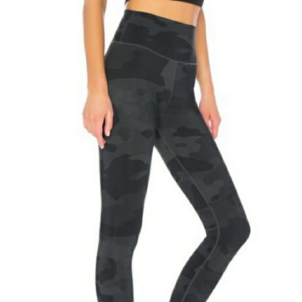 Alo camo leggings